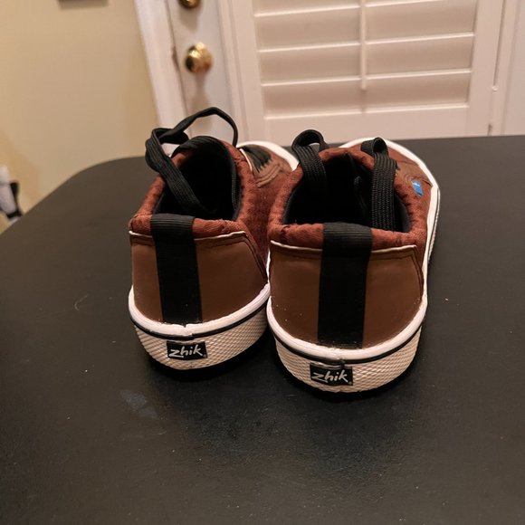 Zhik size 6 brown with black accents laceup - Picture 3 of 11